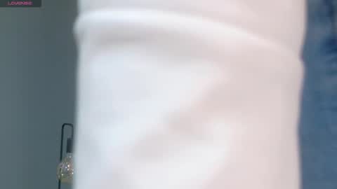 L I L I T H  online show from December 17, 11:36 am