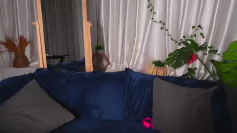 Lill Dayna online show from November 18, 12:06 pm