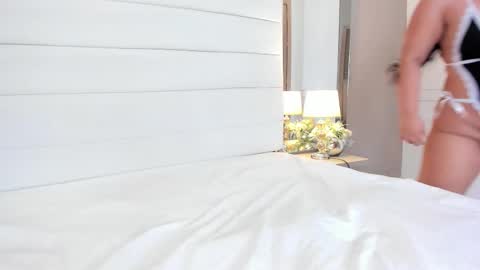 Lizeth follow me in my igimlilycute 3 online show from October 1, 4:39 am