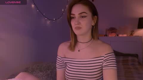 LillyFarey online show from November 19, 7:14 pm