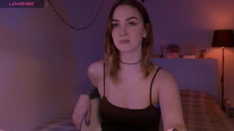 LillyFarey online show from October 26, 5:52 pm