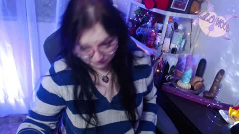 Lilo  online show from February 6, 4:53 am