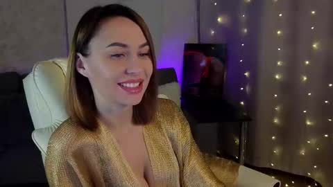 Snapshot of lilu5107 chatting on March 1, 5:38 pm Lilu online show from March 1, 5:38 pm