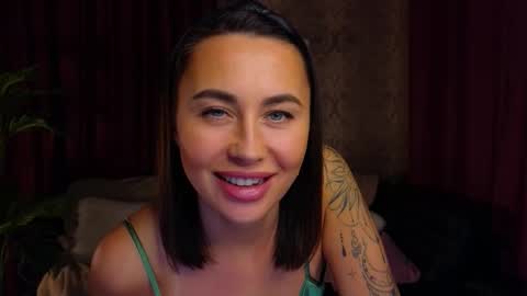 Snapshot of lilu5107 chatting on October 8, 7:07 pm Lilu online show from October 8, 7:07 pm