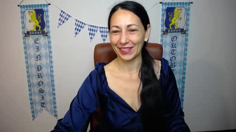 lilugrants online show from October 5, 6:35 pm