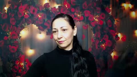 lilugrants online show from February 17, 7:12 pm