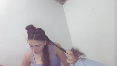 Snapshot of lily_anal_squirt chatting on October 2, 11:32 pm lily_anal_squirt online show from October 2, 11:32 pm