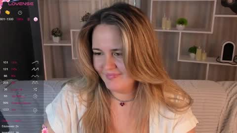 Lily online show from March 29, 8:35 am