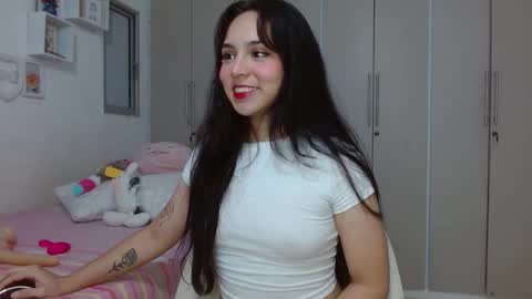 Lirio         online show from January 26, 7:32 am