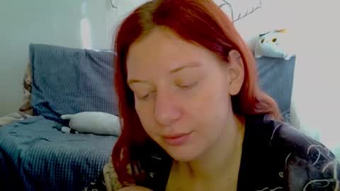 lily_ember online show from February 18, 7:18 am