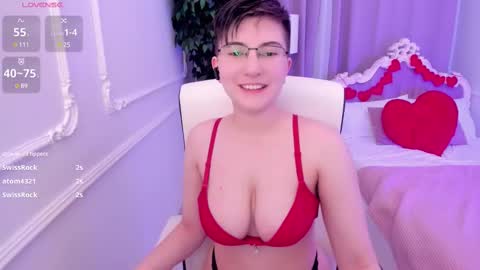 Snapshot of lily_merlin chatting on February 17, 4:20 am Lily online show from February 17, 4:20 am