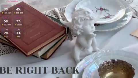 Snapshot of lily_merlin chatting on October 18, 2:36 am Lily online show from October 18, 2:36 am