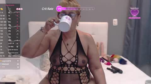 lilyhung12 online show from February 10, 11:15 am