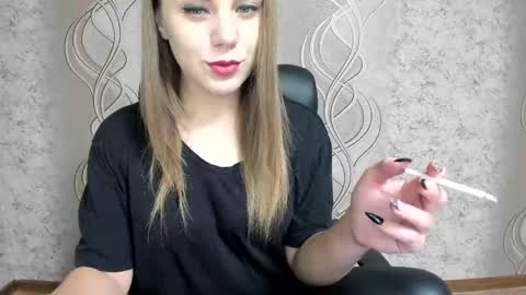 Snapshot of limebabykristi123 chatting on October 23, 12:00 pm online show from October 23, 12:00 pm