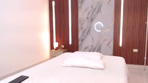 Lina online show from September 22, 4:49 pm