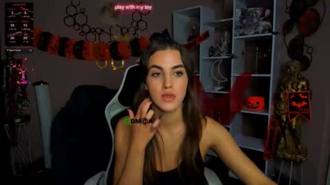 lina_fox12 online show from November 6, 2:56 pm