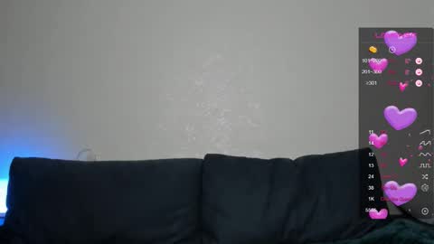 Snapshot of lina_hall chatting on December 3, 11:32 am lina hall online show from December 3, 11:32 am