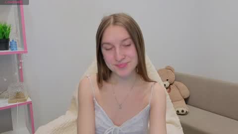 lina_massey online show from March 27, 1:29 am