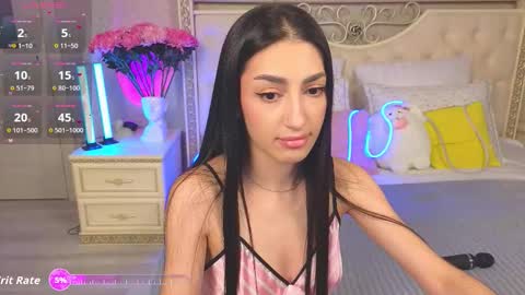 Lina Robbins  online show from February 16, 2:44 am