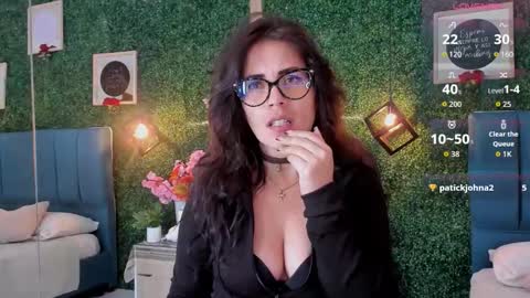 Lina  online show from October 18, 11:57 am