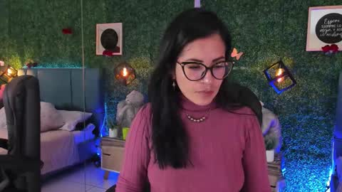 Lina  online show from February 5, 11:46 am