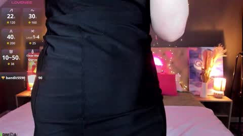 Linda  GMT2 Mon Tu Fri Sa Su  0300am-1000 am online show from January 17, 1:57 am