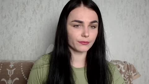 Linda online show from February 17, 7:33 pm