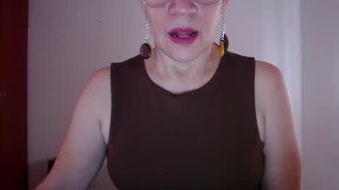 Linda Hanna online show from January 17, 2:13 pm