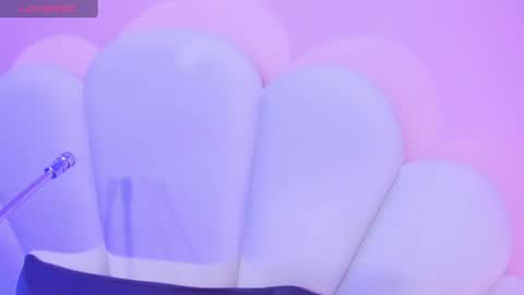 linda_sofi__ online show from March 9, 7:15 pm