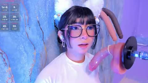 linda_sofi__ online show from February 6, 8:56 pm