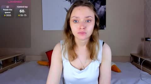 Snapshot of lindaeva chatting on September 21, 1:48 am Linda online show from September 21, 1:48 am