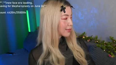 Linda online show from May 30, 4:54 am