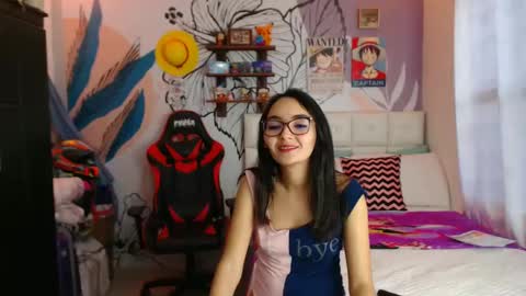 LinzyBaner online show from February 26, 10:53 pm