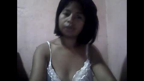 Snapshot of liora_selene chatting on March 2, 3:31 pm liora online show from March 2, 3:31 pm