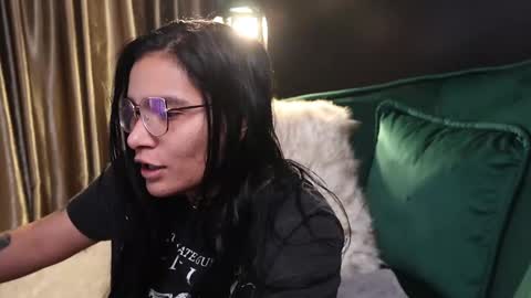 Lire online show from February 1, 4:56 am