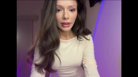 lisa_graham online show from December 20, 5:22 am