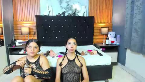 lisa_sweetas online show from November 15, 1:28 am