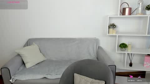 Lisa online show from April 9, 6:30 am