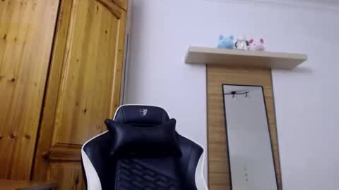 Lisaskybaby online show from October 22, 7:46 am