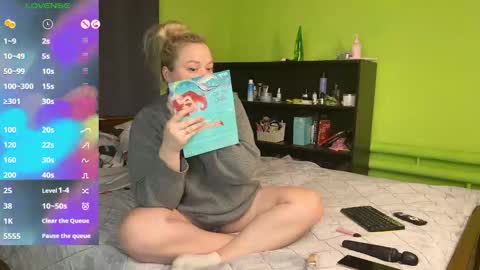 Lisa online show from February 7, 5:17 pm