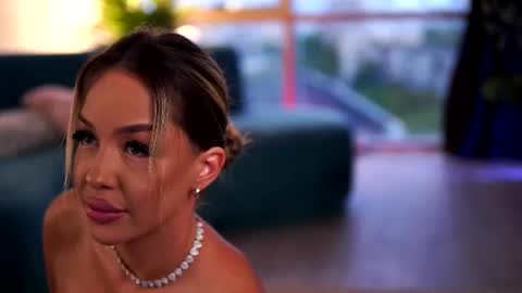 LisetteLuxe online show from June 14, 2:24 am