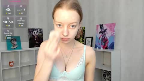 Snapshot of lissa_kitsune chatting on February 1, 6:54 am Lissa online show from February 1, 6:54 am
