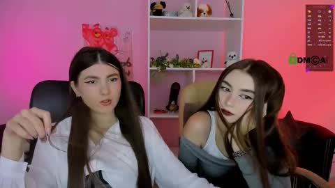 Snapshot of lissa_night chatting on September 23, 1:20 pm lissa_night online show from September 23, 1:20 pm