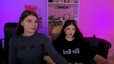 Snapshot of lissa_night chatting on September 22, 1:09 pm lissa_night online show from September 22, 1:09 pm