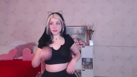 Alice Dont forget to thumbs up its very important  online show from February 17, 10:47 am