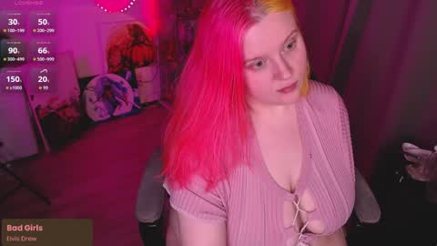 Lissa online show from April 7, 5:37 pm