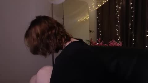 lissaros online show from January 8, 1:04 pm