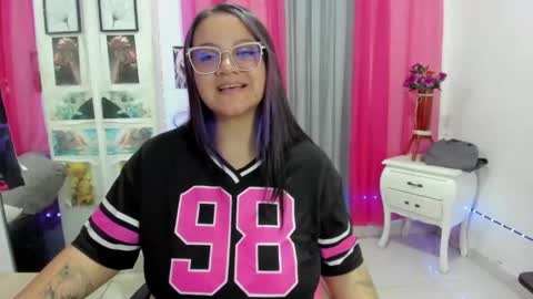 lissa online show from April 21, 10:06 pm