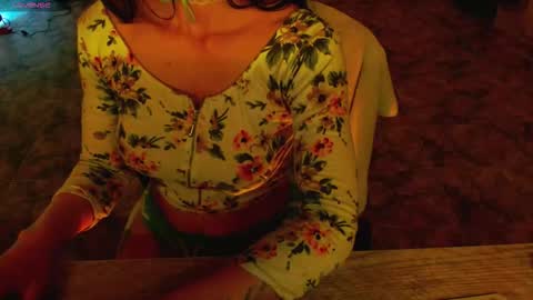 Liss online show from November 15, 4:13 am