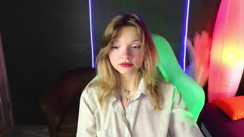 Lena online show from September 21, 2:21 am